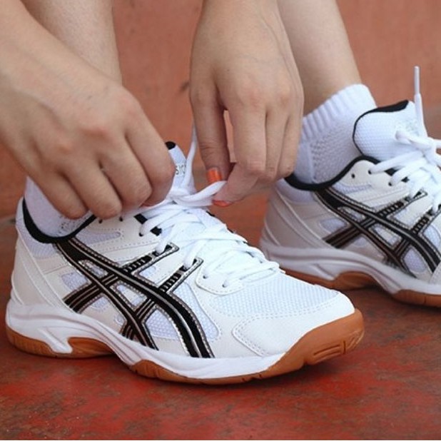 asics badminton shoes for men
