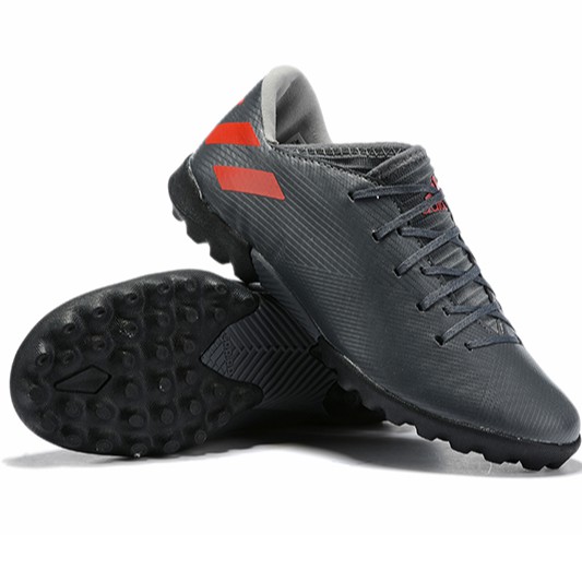 best shoes for training on grass