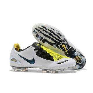 nike total 90 retro