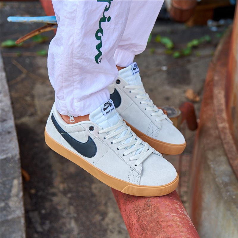 Banc Offrir Sepuiser Nike Sb Zoom Blazer Low On Feet Highviewproduction Com