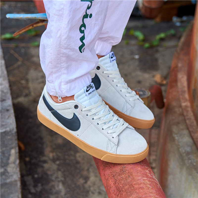 Kasut Nike Sb Zoom Blazer Low Gt Men White Skateboard Sport Running Shoes Women Shopee Malaysia