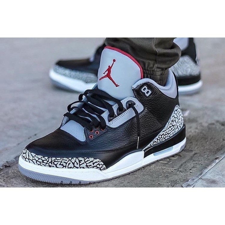 Authentic Nike Air Jordan 3 Black 