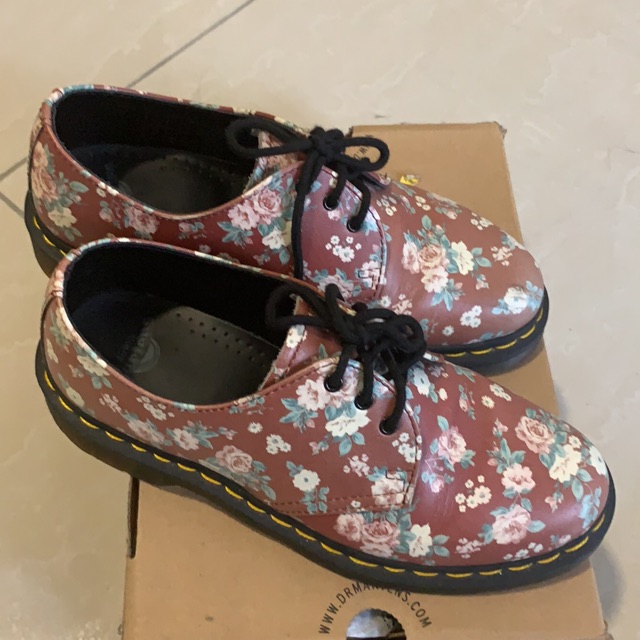 Dr Martens Shoes (authenthic) | Shopee Malaysia