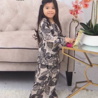SALE Ready Stock Baju Kurung Mini Cotton Budak Kanak SALE Ready Stock Baju Kurung Mini Cotton Budak Kanak