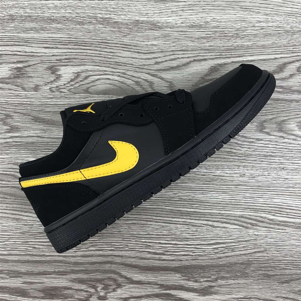 aj1 black yellow