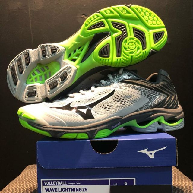 mizuno volleyball shoes malaysia