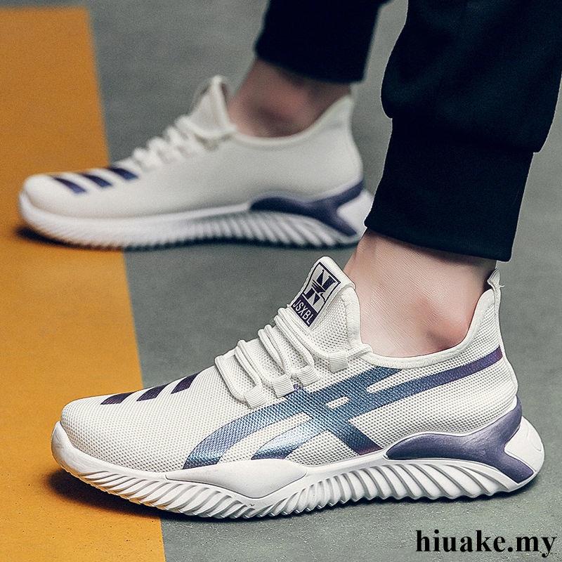 lightest walking shoe