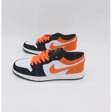 Official Nike Air Jordan 1 Low Aj1 Men S Low Top Basketball Shoes Sports Shoes Low Top Board Shoes Shopee Malaysia