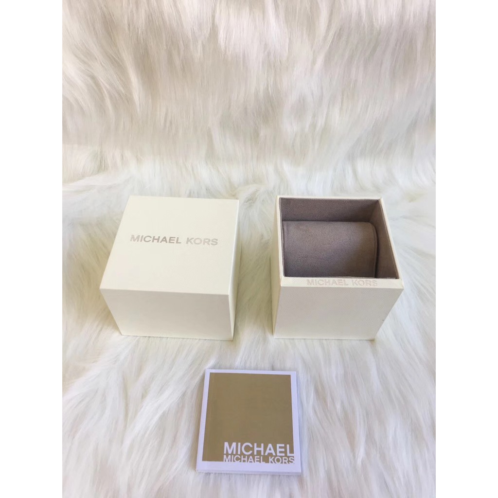 michael kors box watch