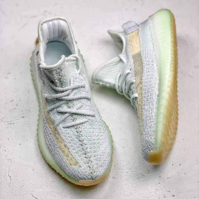 Adidas Yeezy Boost 350 V2 STATIC 3M 84.07 Euro Petrol