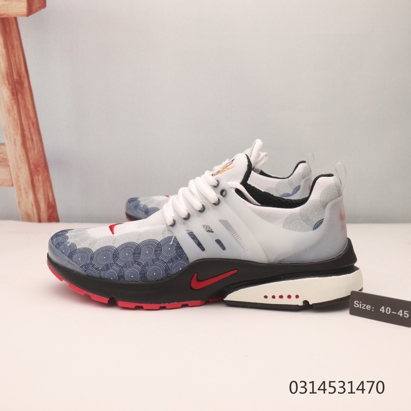 nike safety trainers