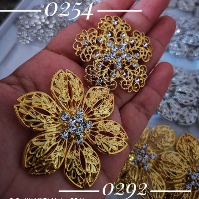 DOKOH KLASIK/ BROOCH PINS FOR BAJU KEBAYA & HIJAB | Shopee Malaysia