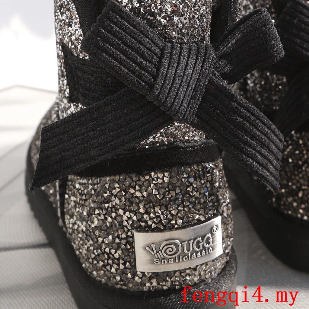snail classic ugg