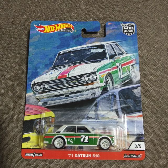 hotwheel datsun