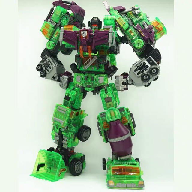 transformers green robot