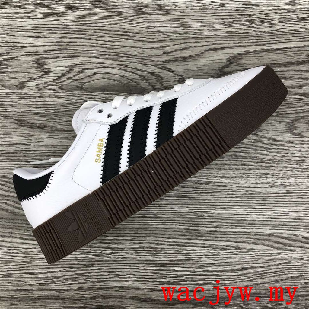 adidas aq1134