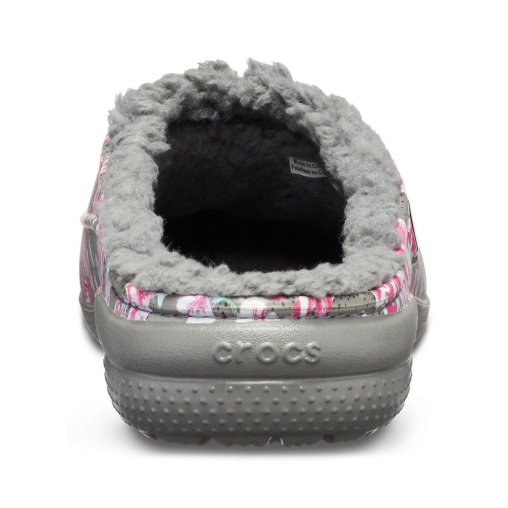 crocs freesail fuzz lined clog