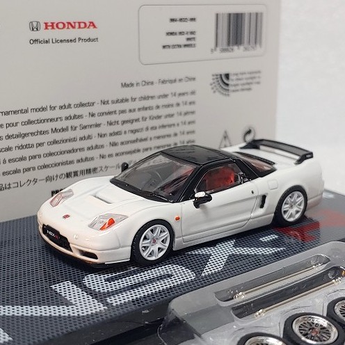 Inno64 1 64 Honda Nsx R Na2 White With Extra Wheel Shopee Malaysia