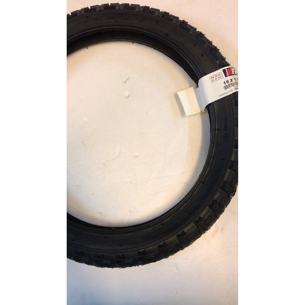 16 x 1.95 tire