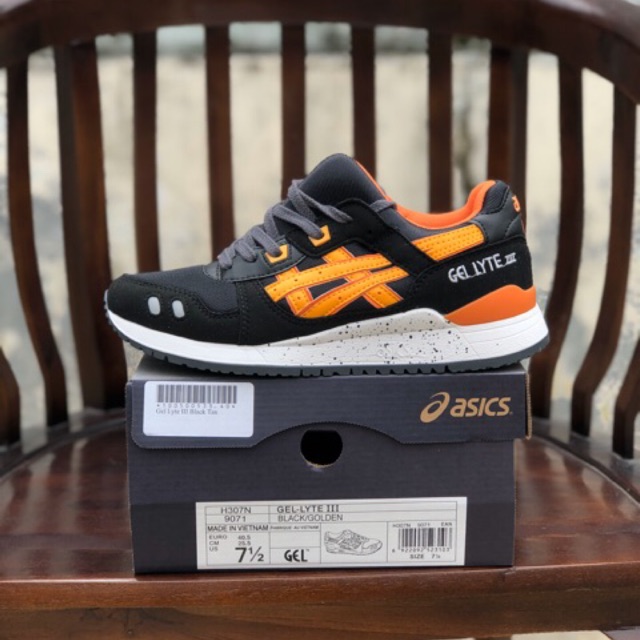 asics made in china or vietnam