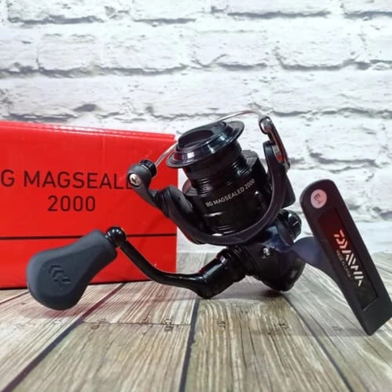 Daiwa BG Magsealed 2500 - Veals Mail Order