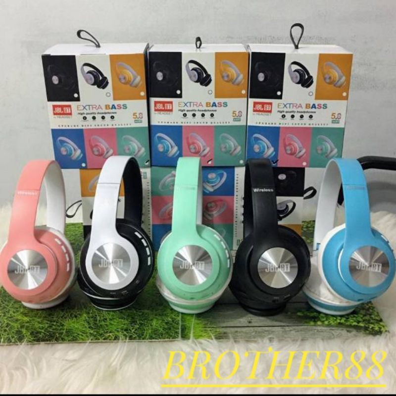 jbl bluetooth headphones white light