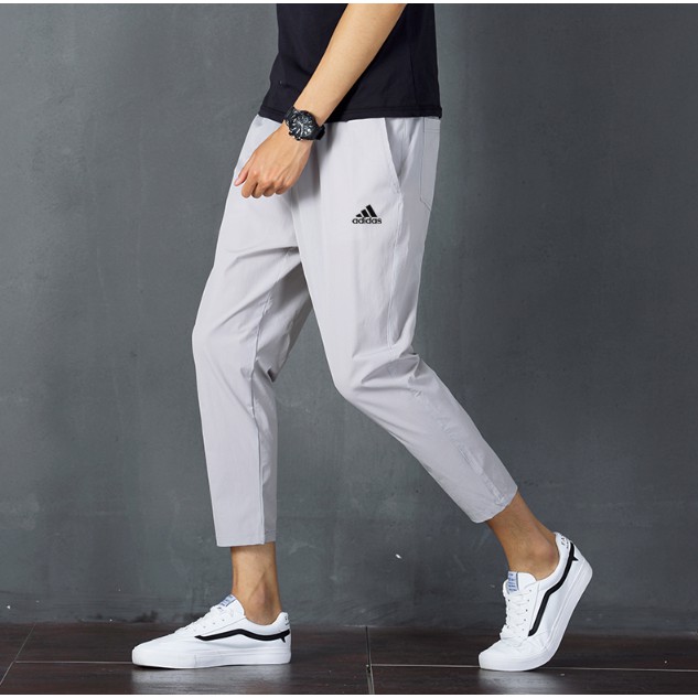 breathable sweatpants