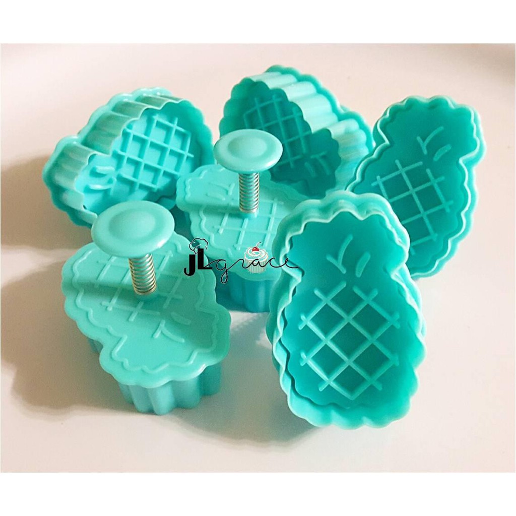 1PC CNY Pineapple Shape 3D Cookies 