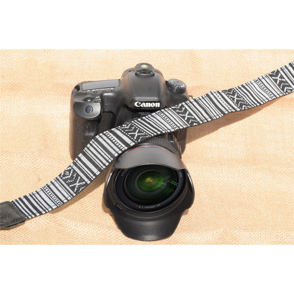 Vintage DSLR Camera Strap Model 1 - Q8Q24 - Black