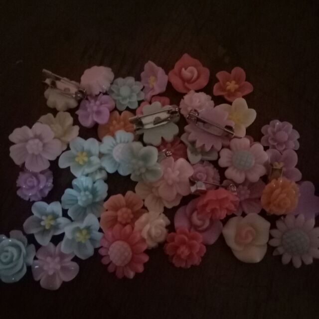 Brooch flowers(siap pin) Shopee Malaysia