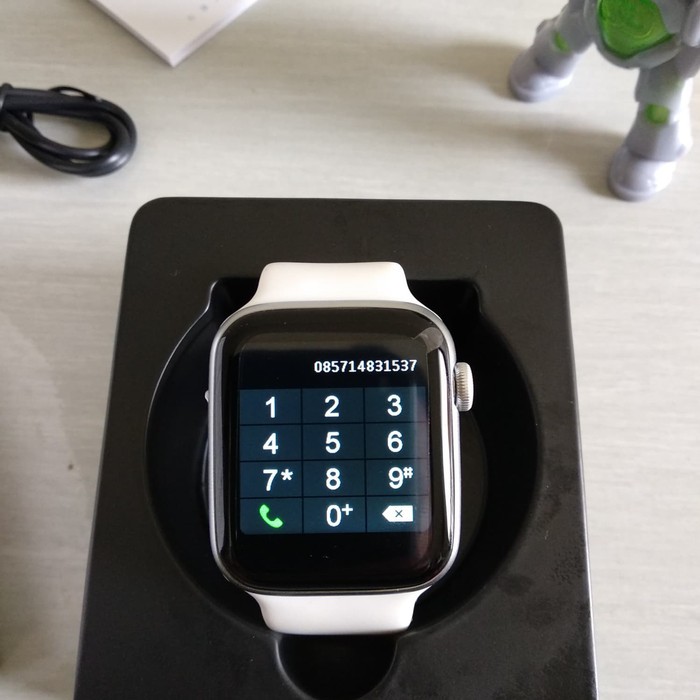 fundo smart watch price