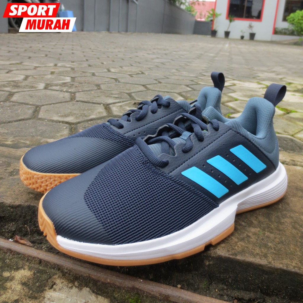 adidas essence badminton