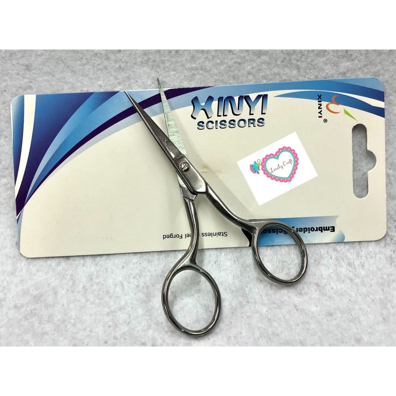 Xinyi 4”(10.3cm) Stainless Steel Scissors/Embroidery Scissors/Gunting Sulam Keluli Muncung Tirus 4” (10.3cm)/不锈钢小剪刀/新艺剪刀