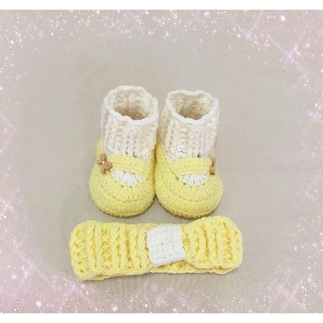 born baby shoes