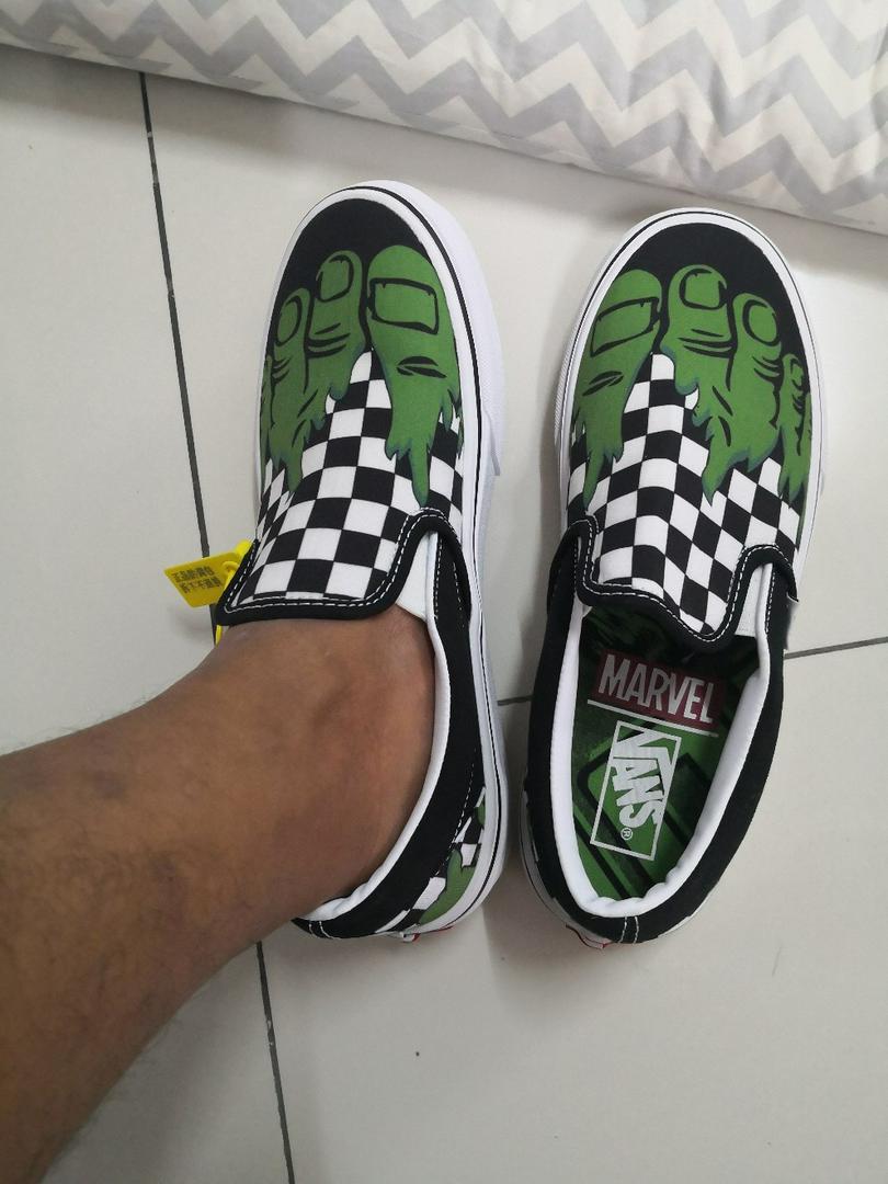 hulk toe vans