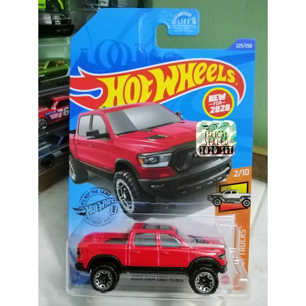 HOT WHEELS 2020 225/250 2020 DODGE RAM 1500 REBEL NEW ON CARD RED 
