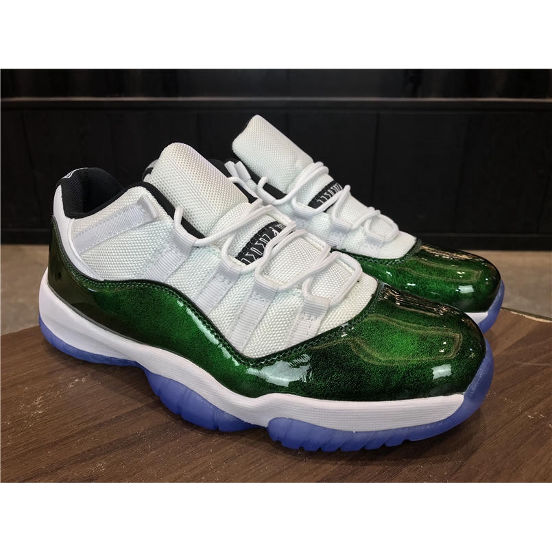 slip resistant basketball shoes