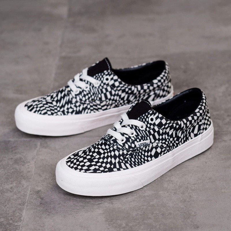 vans era sf warp check