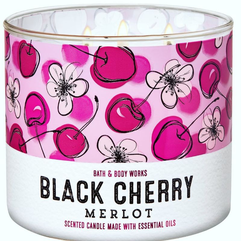 bath and body works black cherry merlot candle