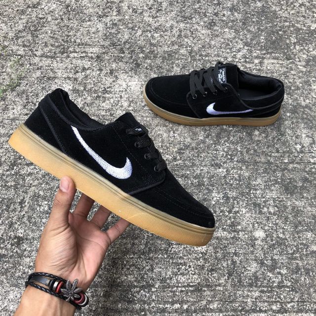 nike stefan janoski gum sole