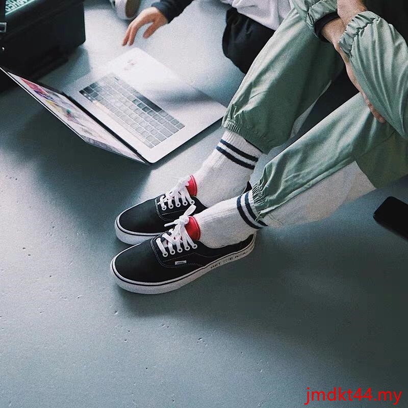 vans era get the real 95