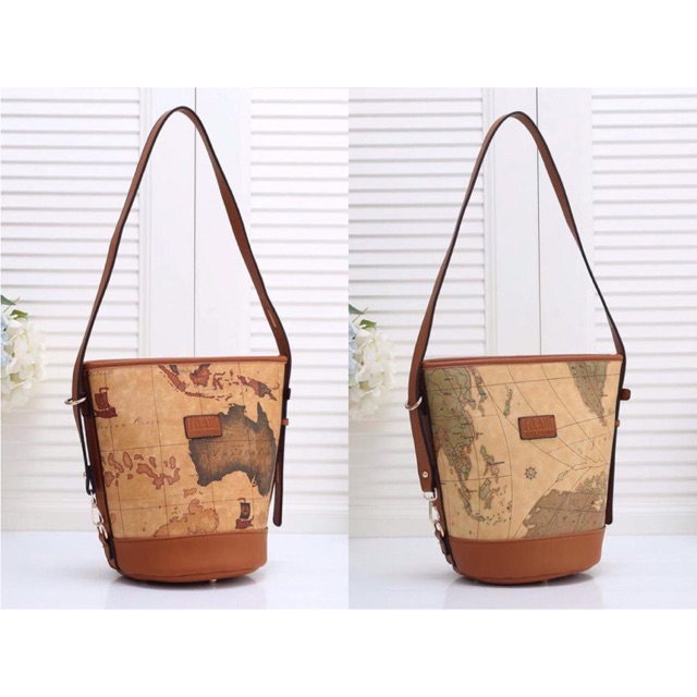 sling bag alviero martini