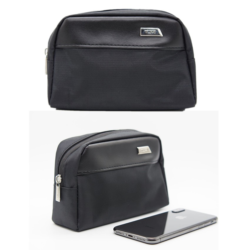 tumi wash bag