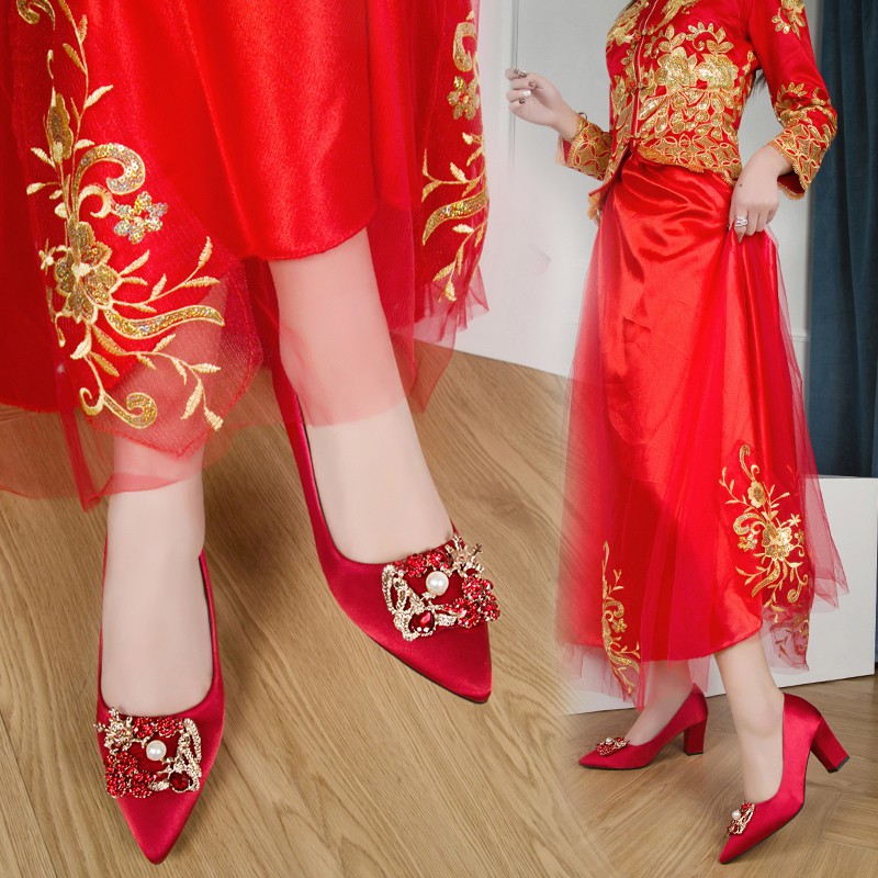 red wedding shoes low heel