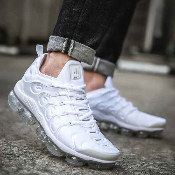 vapormax plus waterproof