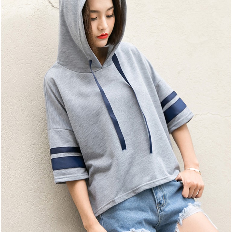 women's short sleeve hooded t shirt