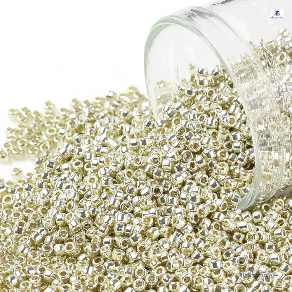 10g Toho Round Seed Beads Japanese Seed Beads Pf558 Permafinish Opaque Galvanized Aluminum 15