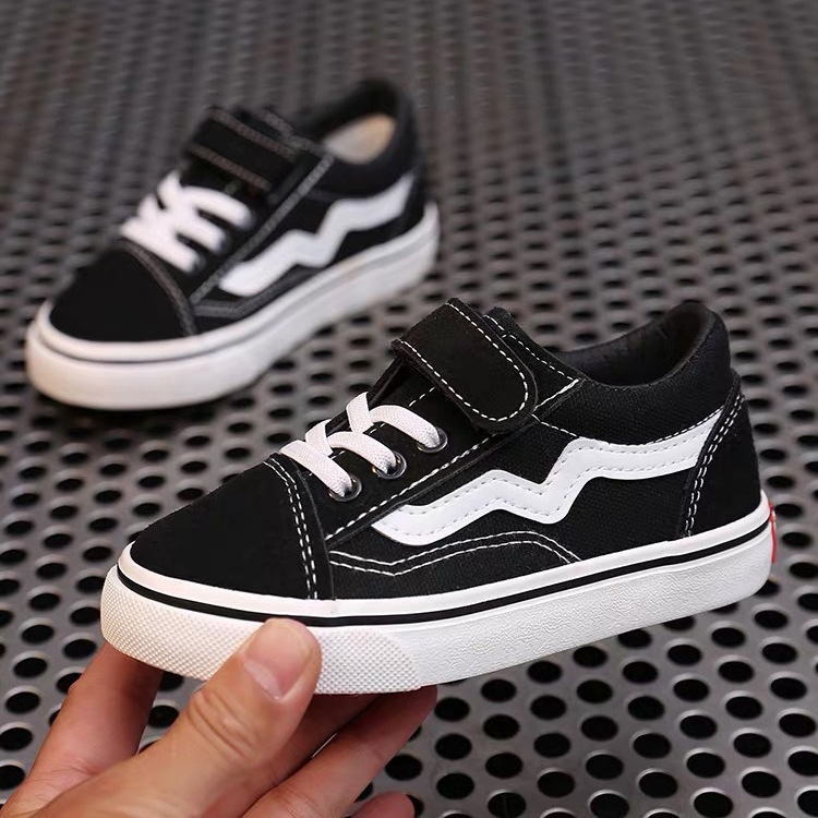 boys casual sneakers
