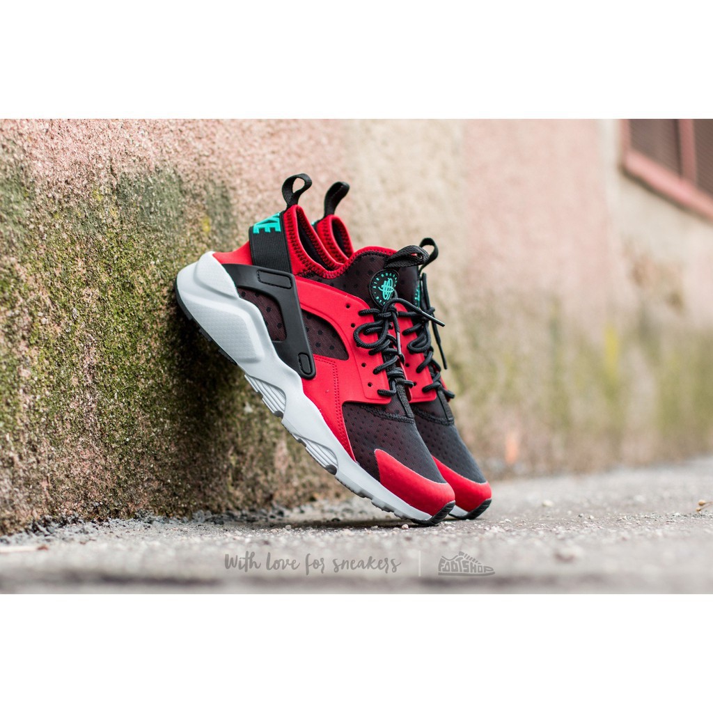 nike air huarache ultra red