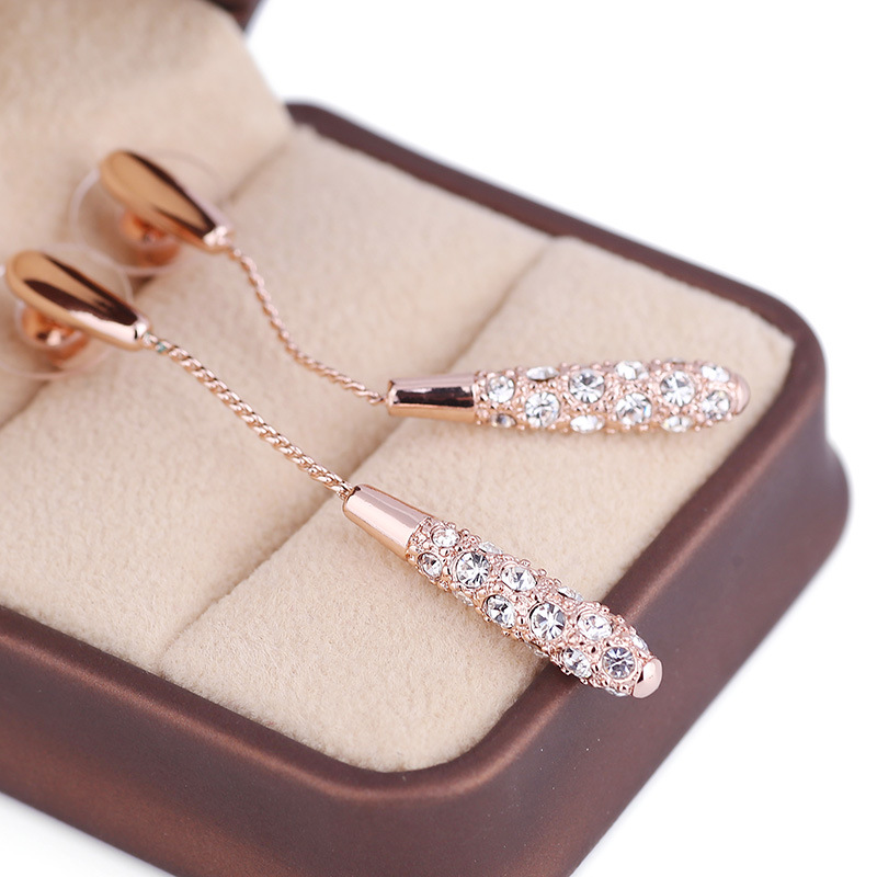 Silver Needle Hypoallergenic Earrings Fashion Long Water Drop-shaped Rhinestone Earrings_voghion.com